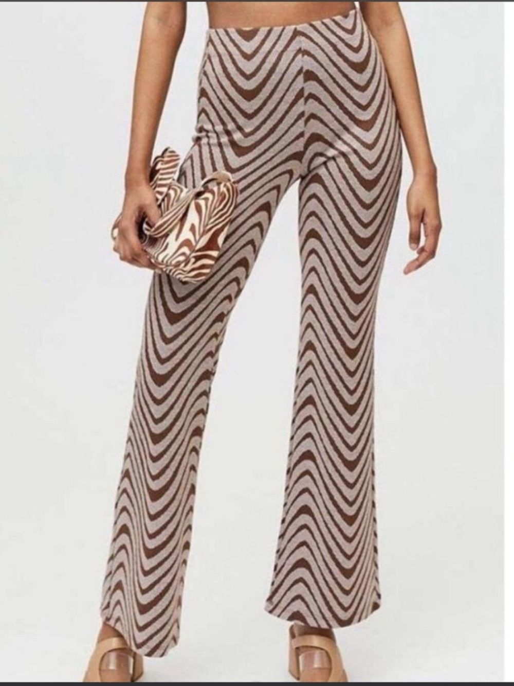 Urban outfitters brown beige wavy print knit pants retro 70s flare Medium